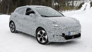 FOTO Cum arată prima mașină electrică produsă de Ford la Craiova. Producătorul se pregătește să lanseze în Europa versiunea complet electrică a SUV-ului său mic Puma