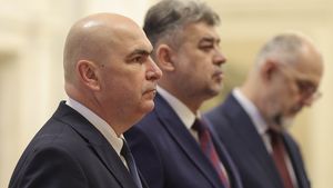 USR: Marcel Ciolacu şi Ilie Bolojan să prezinte, de urgenţă, planul prin care reduc cheltuielile statului