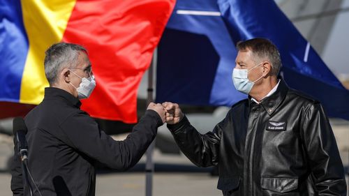 Șeful NATO vine în România la summit-ul celor 9 state din estul Europei