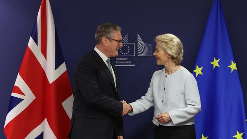 Premierul britanic promite la Bruxelles o nouă relaţie, mai constructivă cu UE: ”Asta nu înseamnă că lucrurile vor merge neapărat repede”