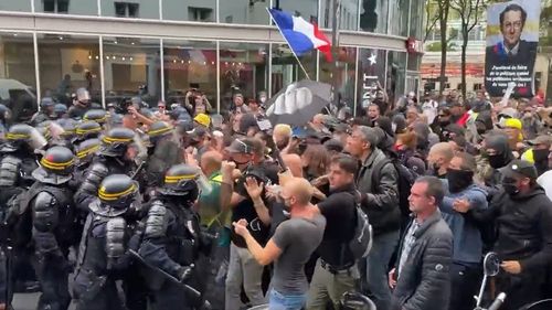 Proteste în Franţa, Austria şi Turcia faţă de măsurile din pandemie