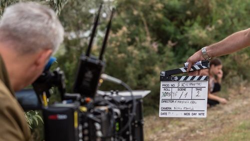 Cât de greu este să fii gay în Delta Dunării: La Cannes a avut loc premiera filmului "Trei kilometri până la capătul lumii"