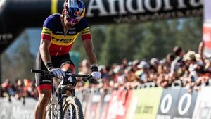 Vlad Dascălu a ieșit pe locul patru în cadrul Cupei Mondiale de Mountain Bike, urcând pe locul al doilea în clasamentul mondial