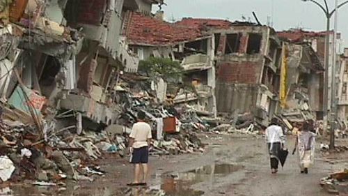 Turcia a finalizat construirea a peste 7.000 de locuinţe într-o regiune devastată de cutremurul major de anul trecut