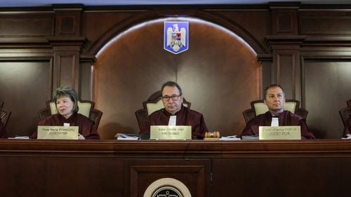 CCR a respins, ca inadmisibile, sesizările AUR privind învestirea Guvernului Cîțu