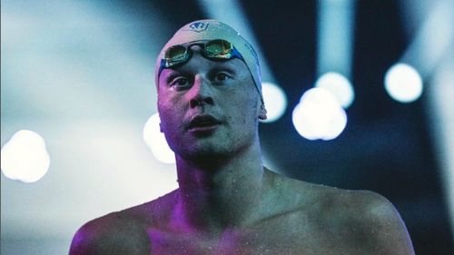 Justin Rees, medaliat cu aur la 50 metri spate, după ce descalificarea sa a fost anulată/ Robert Glință, în final, pe locul 5