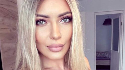 ReporterIS: Șefa Resurselor Umane de la DSP Iași și-a angajat fiica / Înainte de a ajunge la DSP, Amalia Șoldan a fost „visual merchandiser”, persoana care aranjează marfa în vitrină / Conducerea DSP susține că a fost organizat concurs