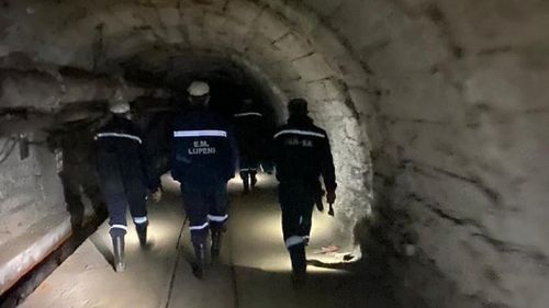 Sindicatul minerilor din Valea Jiului cere angajarea a 60 de oameni / S-ar suplimenta producția de cărbune cu până la 350 de tone pe zi