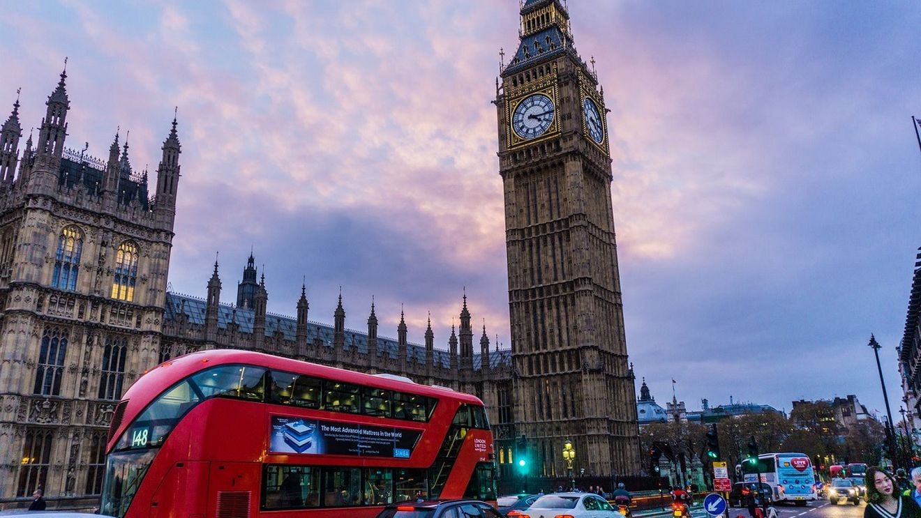 Se extind tensiunile la Londra după atacul declanșat de teroriștii Hamas în Israel: Forțele de ordine au pus în aplicare o „operațiune foarte importantă” /  Premierul Sunak: Terorismul nu trebuie să aibă câștig de cauză