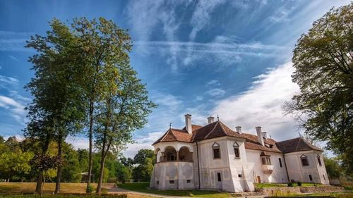 FOTO Destinație de weekend: castelul Kálnoky - Muzeul Vieții Transilvănene de la  Micloșoara dezvăluie cum trăia nobilimea din zonă în secolul al XVIII-lea
