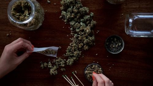 O tonă de droguri din dosarele instrumentate în ultimii 10 ani a fost distrusă de Poliție