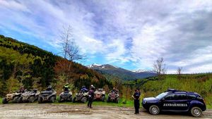Jandarmii intră în Parcul Național Semenic–Cheile Carașului: fără mașini în afara drumurilor, fără foc în zone interzise, fără gunoaie aruncate