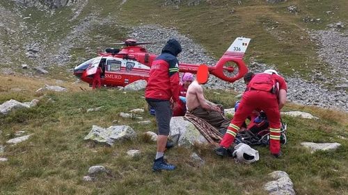 Salvamontiștii de la Vlădeasa strâng bani pentru un defibrilator de ultimă generație / ”Poate face diferența dintre viață și moarte”