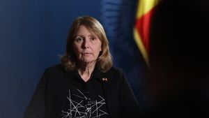 VIDEO Mesajul ambasadoarei SUA în România, de Crăciun: Kathleen Kavalec a trecut în revistă cele mai importante momente din 2024 din relaţia româno-americană