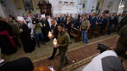 Președinții Poloniei și Ucrainei au comemorat împreună masacrul polonezilor de către ucraineni în cel de-al Doilea Război Mondial