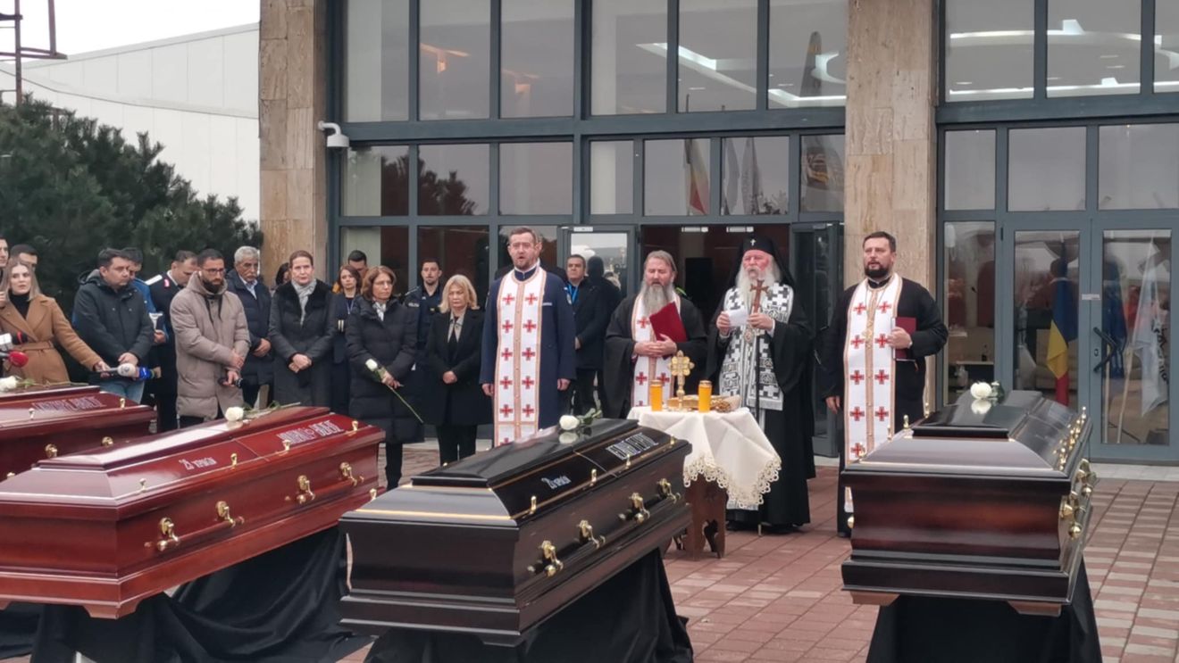 Unul din suporterii greci, morți în accidentul din Timiș, și-ar fi pierdut tatăl pe același drum / Presa din Grecia: ”Copilul a crescut orfan de la 12 ani”