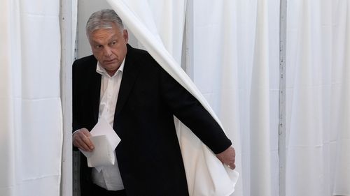 Biroul lui Viktor Orban: Scrutinul a fost democratic. Ne bucurăm că viitorul parlament va avea acest mandat democratic puternic / Sondajele estimează victoria partidului de opoziție Tisza