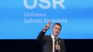 Dan Barna rămâne președintele USR, după ce aproape 75% dintre membrii de partid care au votat s-au pronunțat împotriva demisiei sale: ”Interpretez această susținere prin faptul că trebuie să strângem rândurile” / Numărul de voturi, mai mare decât cel cu care a fost ales președinte
