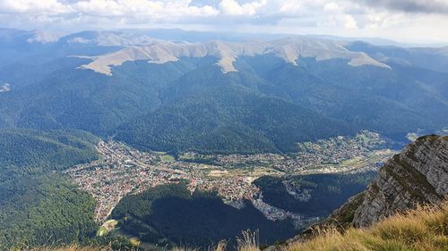 Accident grav în Bucegi: O persoană a căzut aproximativ 100 de metri în gol