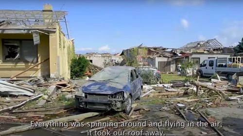 VIDEO Ample operațiuni de curățare-degajare în Cehia, după o tornadă devastatorare care a făcut ravagii în sud-estul țării