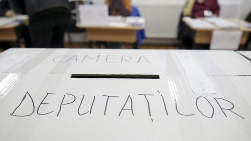 Alegeri parlamentare 2020: Absenteism masiv în pofida politicienilor care au încercat în zadar să-și mobilizeze electoratul/ Urmează negocieri pentru alianța care va controla Parlamentul și va forma Guvernul