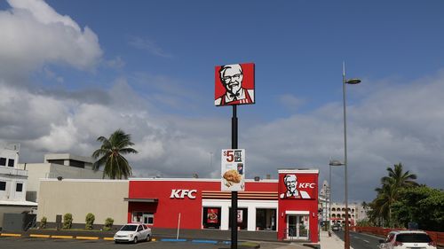 KFC îşi cere scuze după un anunţ publicitar transmis clienților din Germania care evoca Noaptea de Cristal