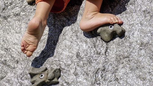 Caravană de cățărat în școlile din Târgu Mureş, pentru copii de peste 5 ani / ”Ajută foarte mult la dezvoltarea musculaturii, a scheletului, la menținerea echilibrului”