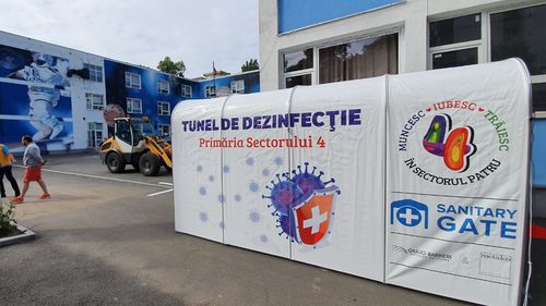 Tunelurile de dezinfecție pentru elevi, montate în zeci de școli și recomandate în Ordinul comun al miniștrilor Sănătății și Educației, considerate "risc pentru populație" de Organizația Mondială a Sănătății