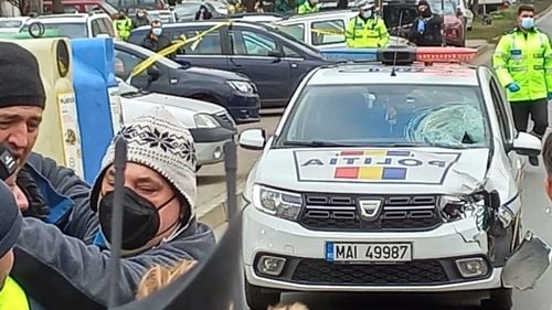 Polițistul care a accidentat mortal o fetiță în București a refuzat testul cu detectorul de minciuni - surse