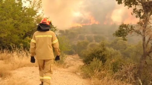 Incendii în Grecia: Ce rol are asigurarea de călătorie în caz de incendii de vegetație