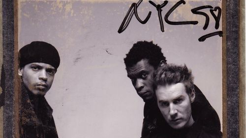 Massive Attack își retrage muzica de pe Spotify pentru a protesta împotriva investiției CEO-ului Daniel Ek în domeniul IA militară