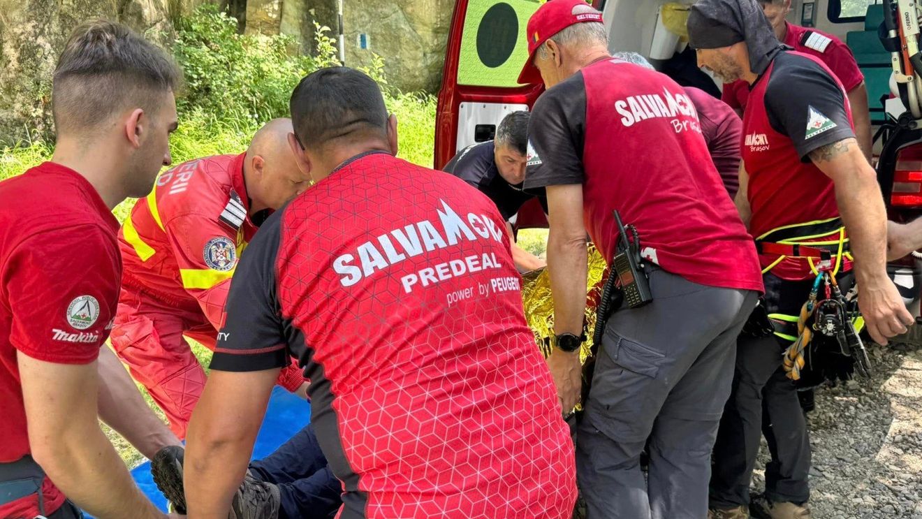 Starea de sănătate a şefului Salvamont Predeal se îmbunătăţeşte, după ce a fost atacat de urs: „Încă nu vorbeşte, dar cu siguranţă suntem pe drumul cel bun”