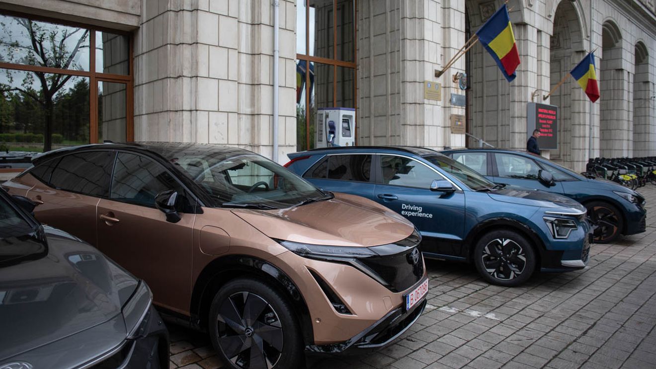 GALERIE FOTO Cea mai bună mașină electrică în România: șapte modele câștigătoare prezentate la Ministerul Mediului