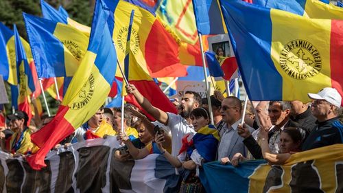 Jandarmeria a dat șapte amenzi în valoare de 32.000 de lei la protestul AUR din Capitală/ A fost deschis și un dosar penal