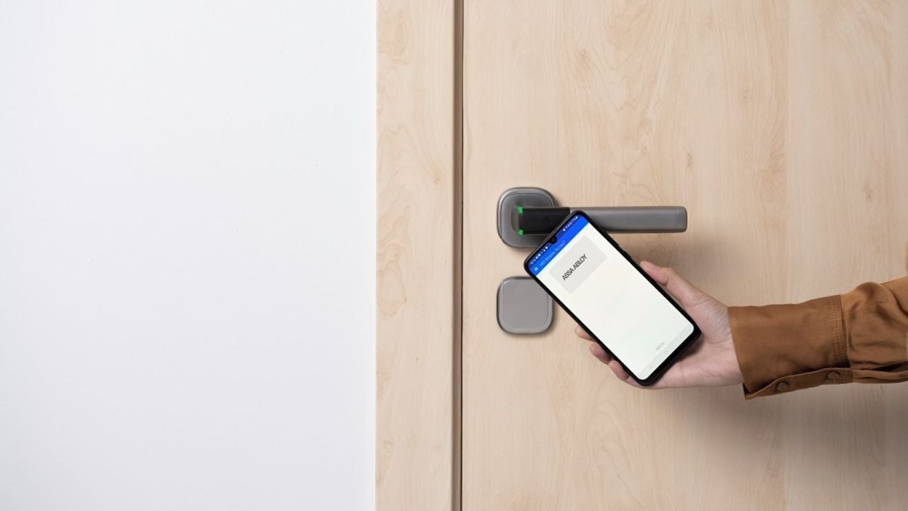 STB a format un parteneriat cu o companie suedezo-finlandeză pentru a integra un sistem inteligent de control al accesului în clădiri