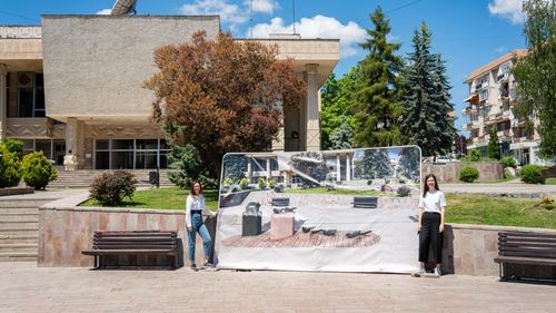 Primăria orașului Sfântu Gheorghe din Covasna va ridica un memorial dedicat copilului ucis în explozia neelucidată încă a unei bombe din anul 1984