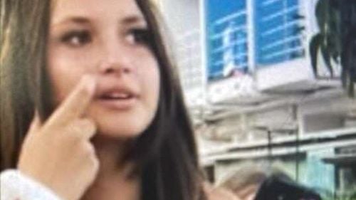 O minoră de 13 ani dispărută de acasă, căutată de poliţiştii din Botoșani