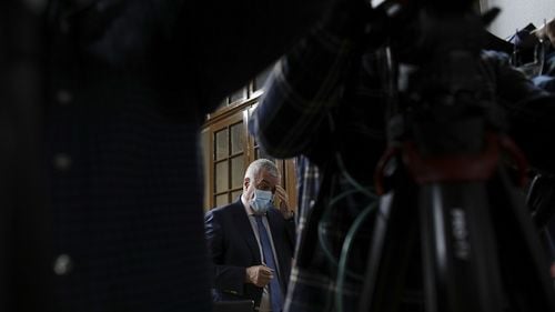 Tăriceanu: Carantinarea masivă are urmări în societate mai dramatice decât infectarea câtorva dintre noi / În primul rând, distruge relaţiile umane care şi aşa se stabilesc atât de greu