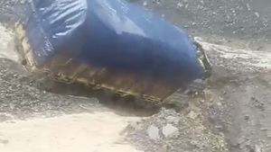 Doisprezece indieni, uciși după ce o cariera de piatră s-a prăbușit din cauza ciclonului Remal