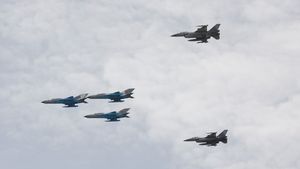 Avioane de luptă ruseşti, interceptate de avioane de vânătoare americane în largul coastelor Alaskăi