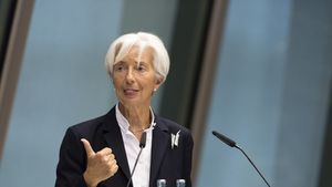Lagarde (BCE): Un război comercial nu este „în interesul nimănui”