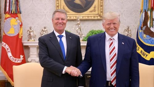 Klaus Iohannis, după întâlnirea cu Trump: ”Este foarte interesat de suplimentarea efectivelor militare în România/ Investitorul american dorește un climat sigur și predictibil”