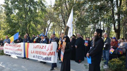 Referendumul pentru familie a ajuns și în inspectoratele școlare: profesorii de religie au discutat oficial despre organizarea scrutinului