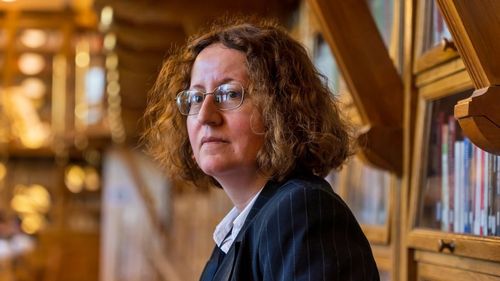 EXCLUSIV Viitorii profesori de Limba română să facă facultatea de 4 ani la ciclul licență, în loc de 3 – i-au propus oficial ministrei educației decanele Facultăților de Litere și de Limbi Străine