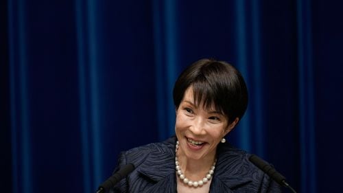 Doamna de fier 2.0, ultra-naționalistă: Cine este Sanae Takaichi, prima femeie care devine prim-ministru al Japoniei / În tinerețe a fost baterist într-o trupă de heavy metal