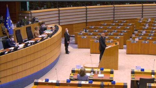 Nicolae Ștefănuță, în Parlamentul European: Nu e posibil ca în Europa să nu împărtășim aceleași scheme de tratament / În timp ce în Belgia rata de supraviețuire la ATI pentru bolnavii de COVID este la 65%, la Sibiu este abia 25%