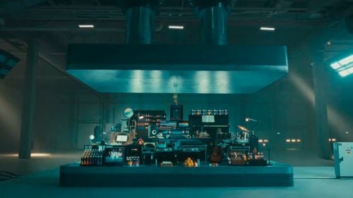 VIDEO Apple îşi cere scuze pentru reclama la noile iPad-uri: „A ratat ţinta”