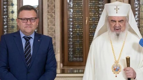 Ministerul Muncii a încheiat un protocol de colaborare cu Patriarhia Română pentru asistența socială a vârstnicilor