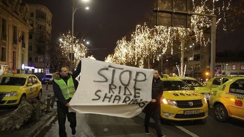 Uber, Bolt și Clever le cer lui Dragnea și Dăncilă ordonanță de urgență care să reglementeze situația pieței de ridesharing