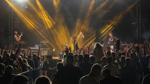 FOTO: Ce evenimente să nu ratezi dacă ajungi în Tulcea în această vară / Gastronomie locală și film european, rock, folclor internațional, sărbători ale orașului, sporturi pe apă și evenimente dedicate memoriei lui Ivan Patzaichin